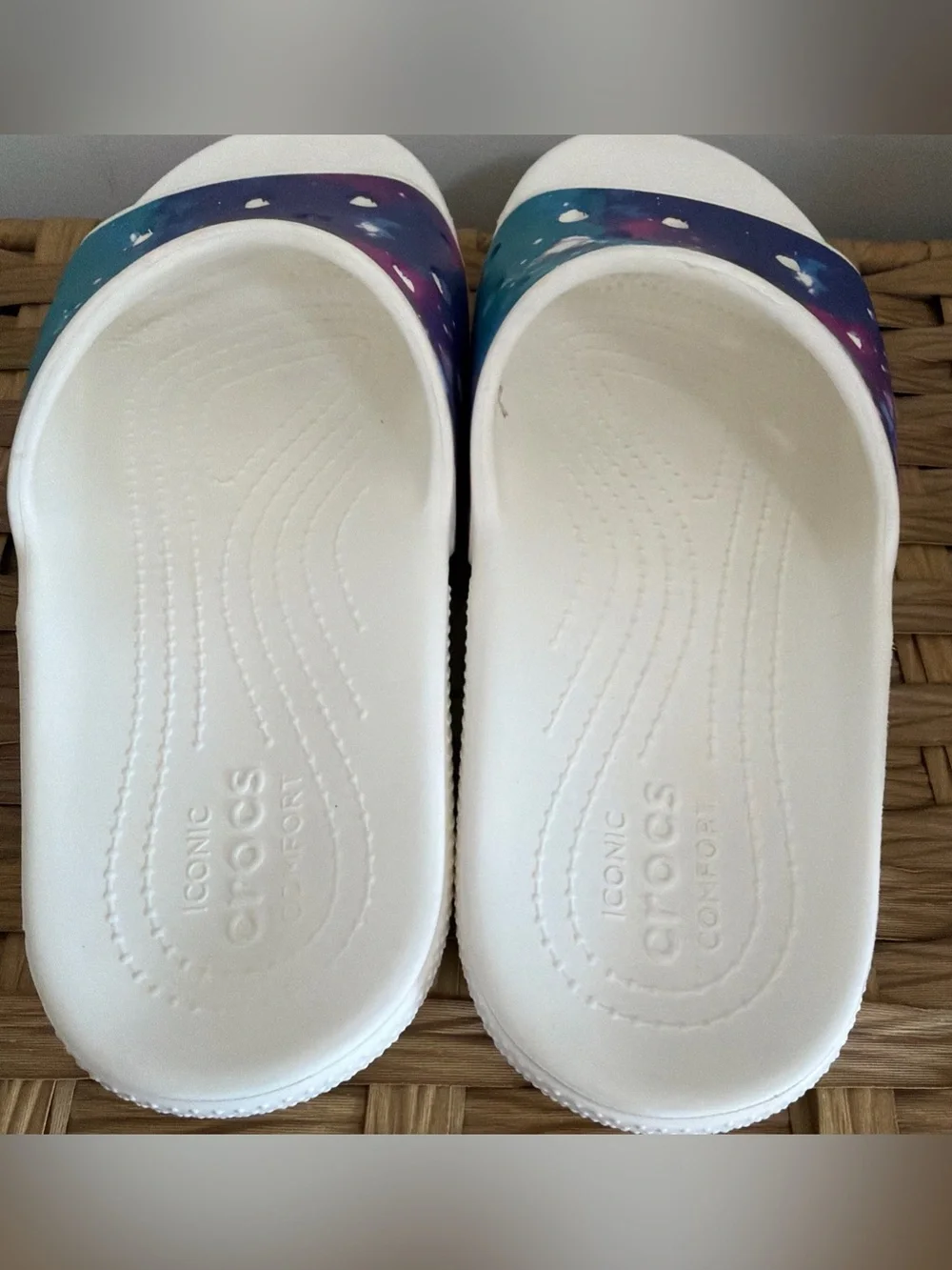 Crocs Classic Out of This World Slides Women’s 12 Men’s 10 Galaxy Cloud Sandal